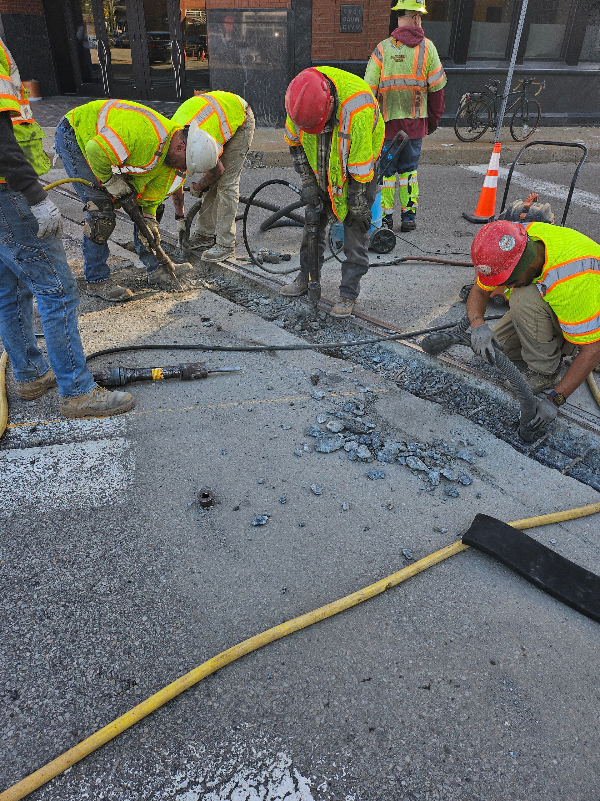 Header repair at Baum Blvd. Bridge